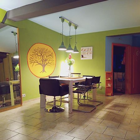 Grosses Zimmer Bad Kueche Wohnzimmer Terasse Garten Zentral Ruhig Landsberg am Lech Ngoại thất bức ảnh