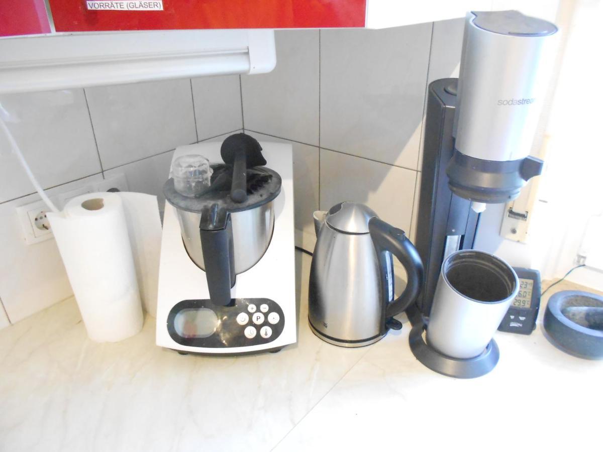 Grosses Zimmer Bad Kueche Wohnzimmer Terasse Garten Zentral Ruhig Landsberg am Lech Ngoại thất bức ảnh